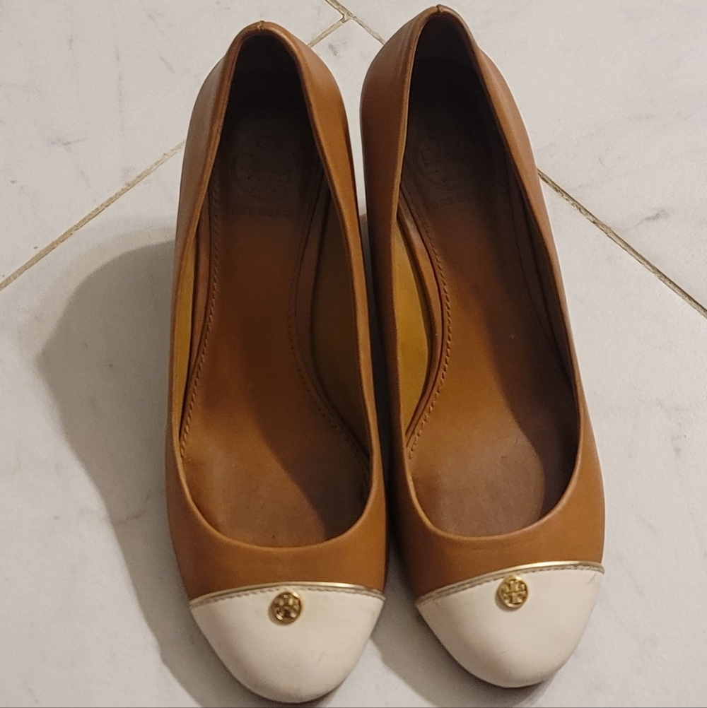 Tory Burch Women's Ivory Brown TIFFY Wedge-Mason Leather Shoes Size: 5.5M
